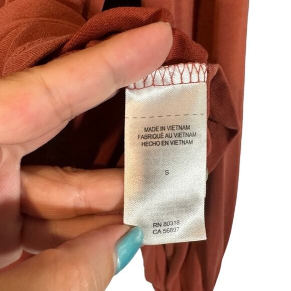 Lucky Brand Rust Textured Accordion Upper Long Sleeve Blouse Women Sz S - Picture 7 of 8